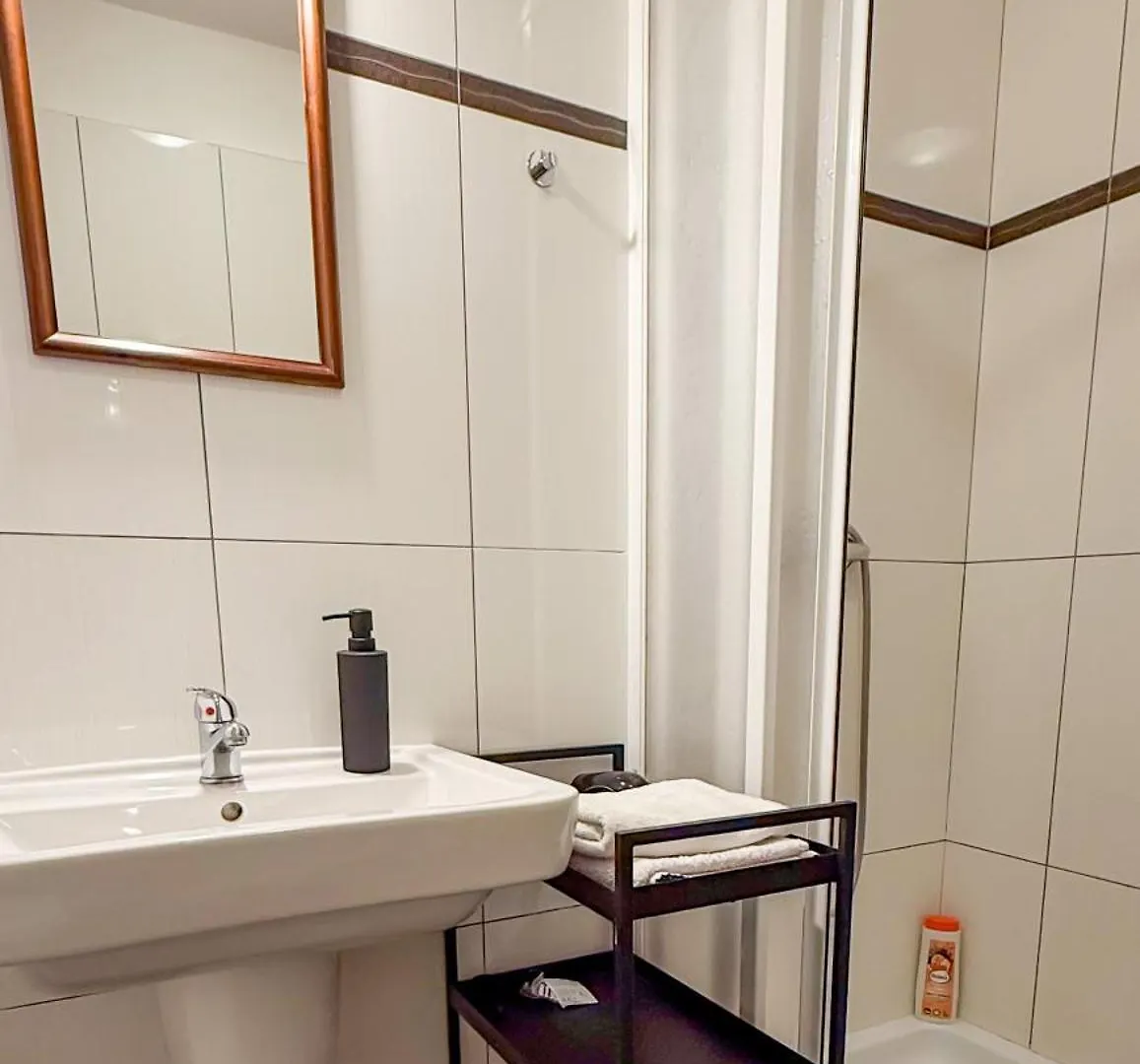 Modern Apartment Krymska & Francouzska Street Praga República Checa